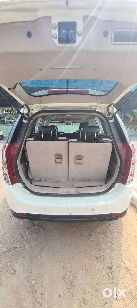 Mahindra Xuv500 2.2 W10, 2015, Diesel