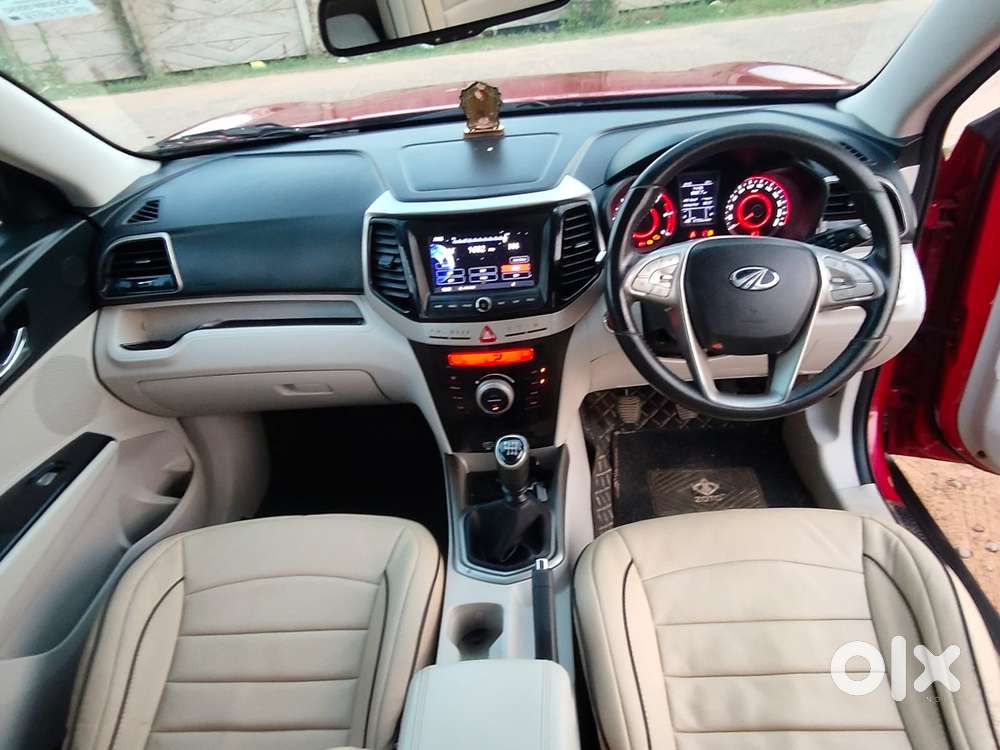 Mahindra Xuv300 W8 Option Dual Tone Diesel, 2019, Diesel