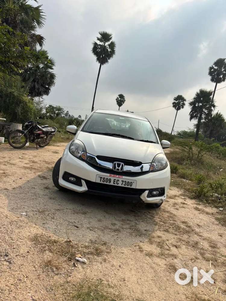 Honda Mobilio 2014 Petrol Well Maintained
