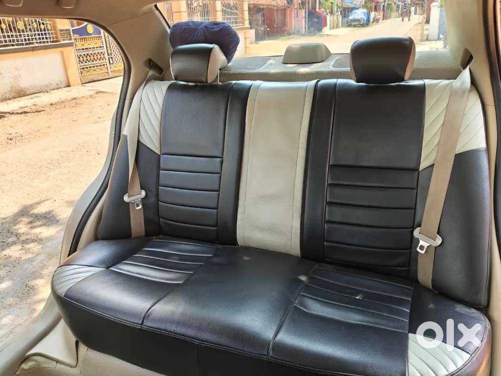 Maruti Suzuki Dzire 2015 Petrol 115678 Km Driven