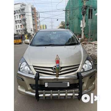 Innova front deals bumper guard olx