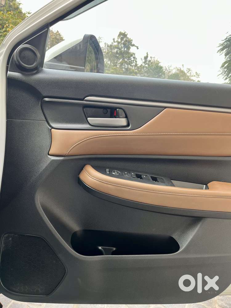 Honda Elevate Zx Cvt, 2024, Petrol