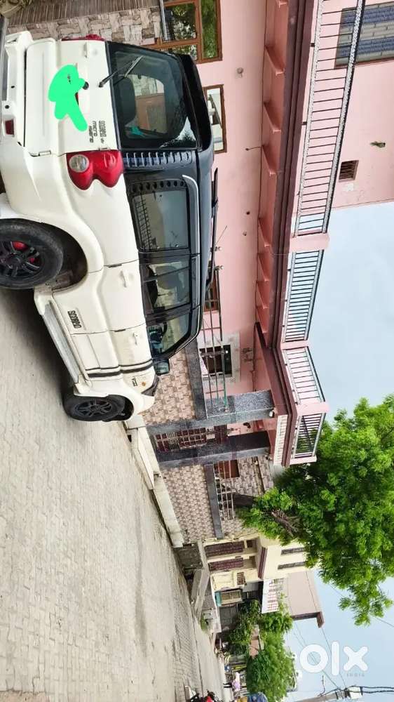 Mahindra Scorpio Classic 2013 Single Hand Car