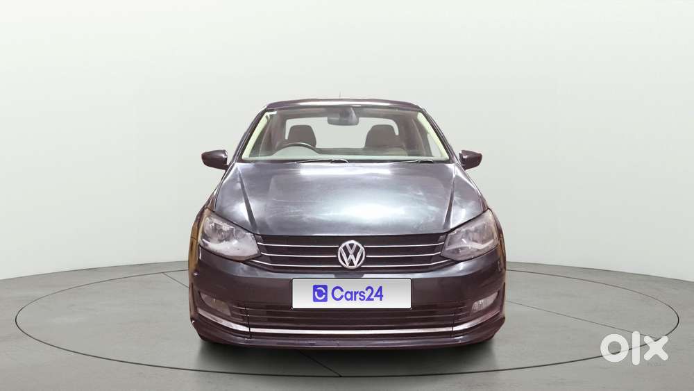 Volkswagen Vento Petrol Highline At, 2016, Petrol