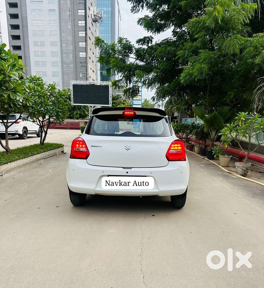 Maruti Suzuki Swift Vxi + Manual, 2021, Petrol