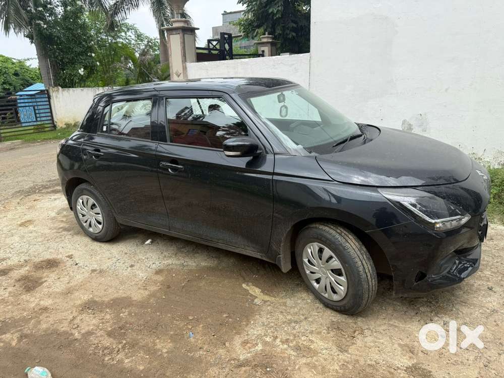 Swift Vxi 2025 Petrol Automatic