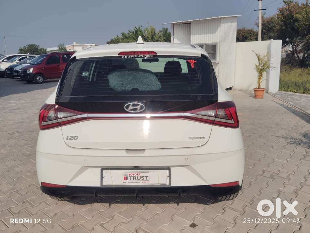 Hyundai New I20 1.2 Sportz Ivt, 2011, Petrol