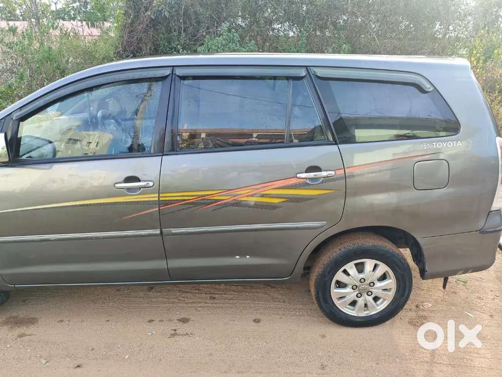 Toyota Innova 2009