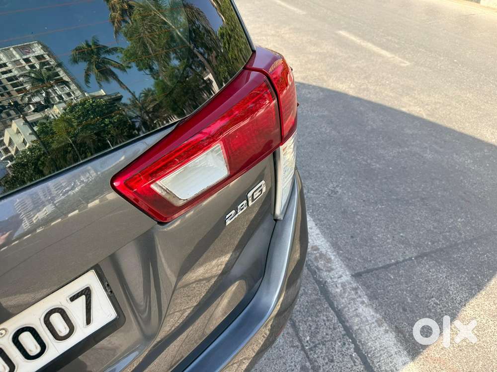 Toyota Innova Crysta Gx At 2016