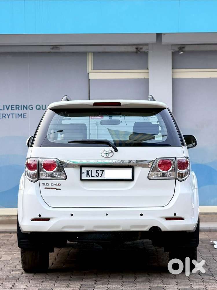 Toyota Fortuner 3.0 4x4 Manual, 2015, Diesel