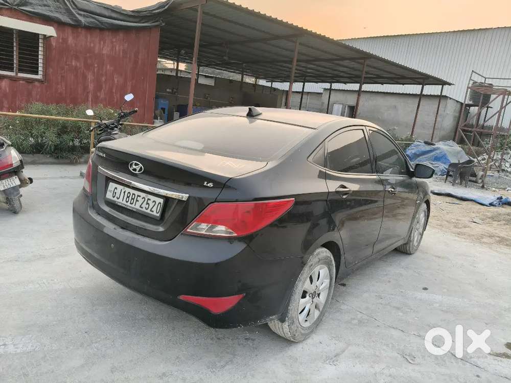 Hyundai Verna Sx Crdi 2016 Year