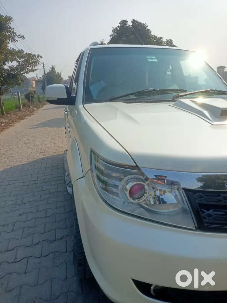 Tata Safari Storme 2015 Model