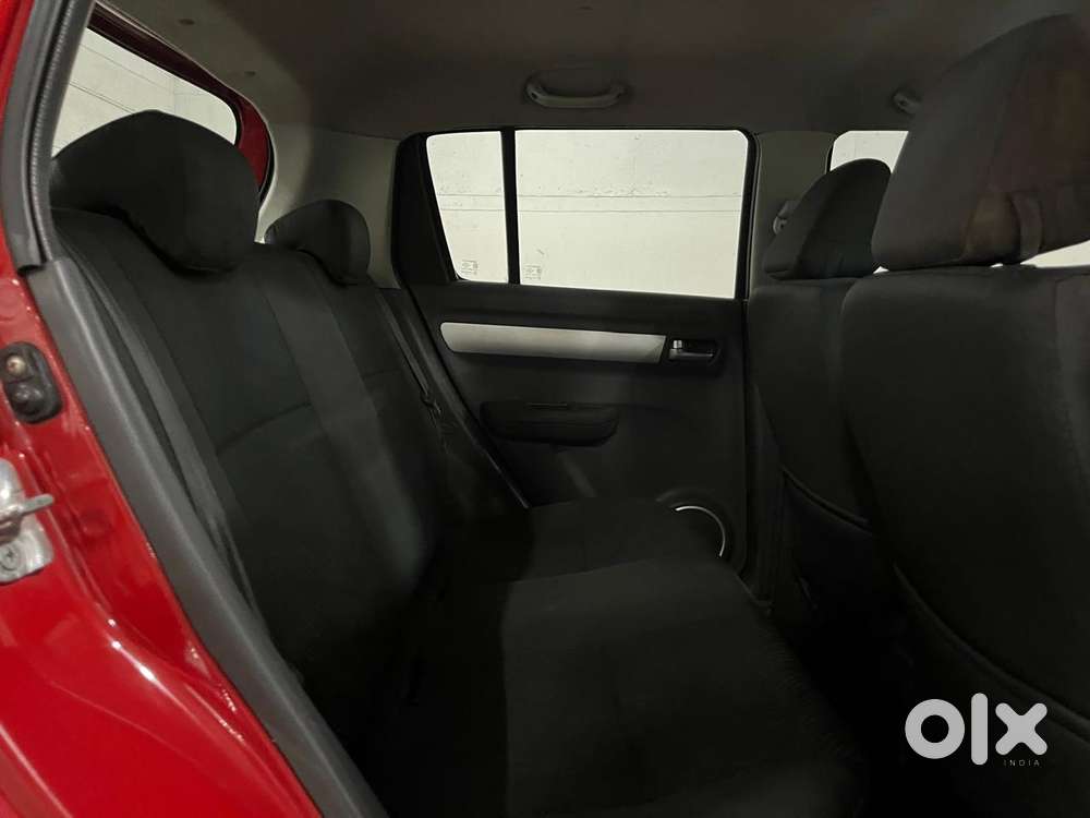 Maruti Suzuki Swift 1.3 Vxi, 2010, Petrol