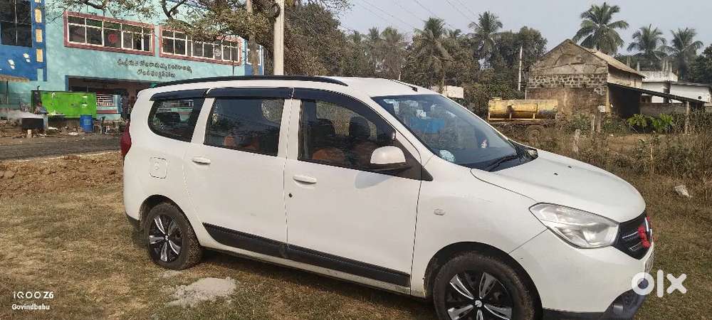 Renault Lodgy 2015 Diesel Well Maintained