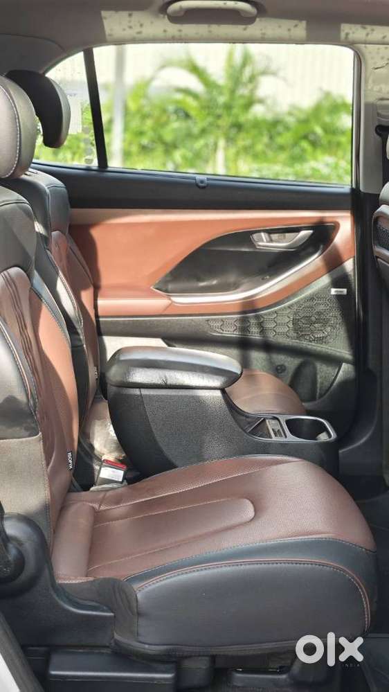Hyundai Alcazar 1.5 Platinum (o) Diesel At 6 Str, 2022, Diesel