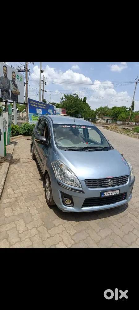 Maruti Suzuki Ertiga Zdi 2012