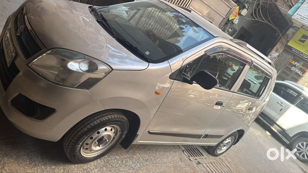 Maruti Suzuki Wagon R Vxi 1.0, 2016, Cng & Hybrids
