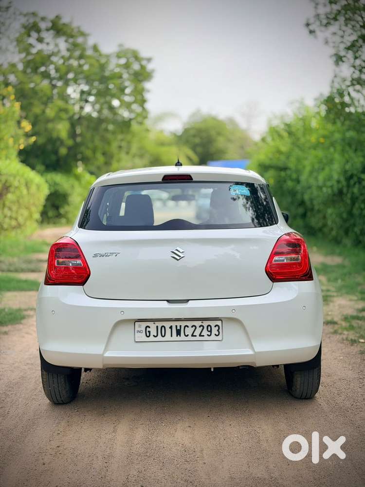 Maruti Suzuki Swift Vvt Vxi, 2021, Petrol