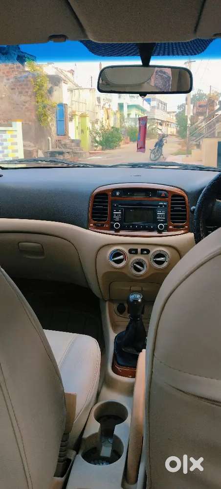 Hyundai Verna 2010 Petrol Vehicle