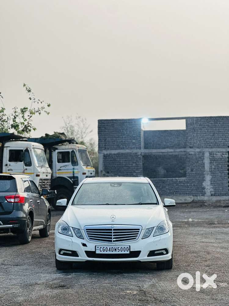 Mercedes-benz E-class 240 V6 At, 2010, Petrol