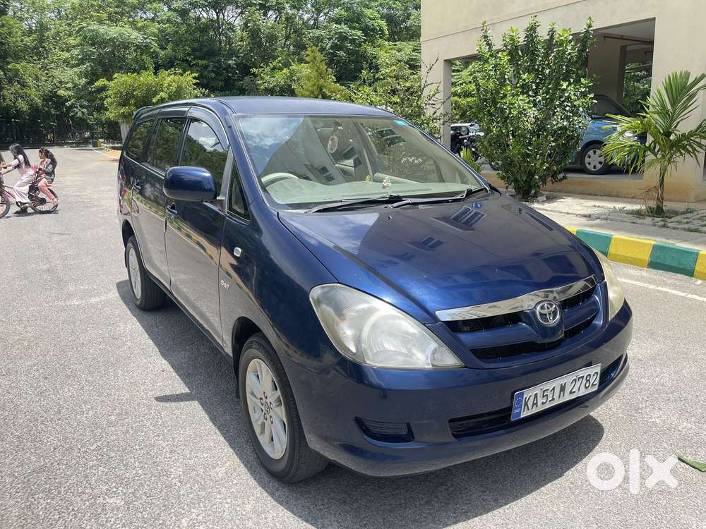 Toyota Innova 2.5 Gx 8 Seater Limited Edition, 2005, Diesel