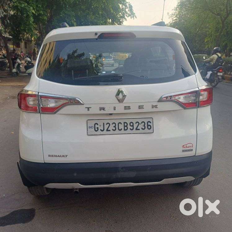 Renault Triber Rxz, 2020, Petrol