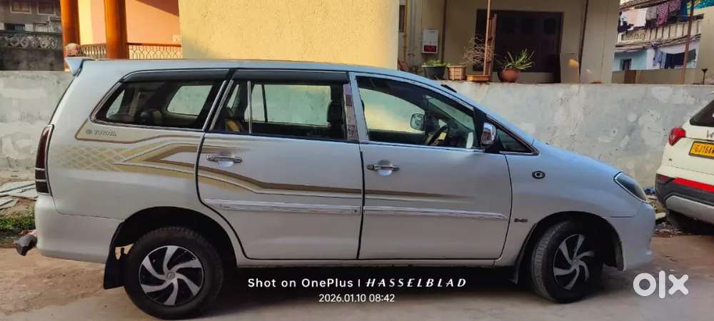 Toyota Innova 2011 2.5 Gx Diesel
