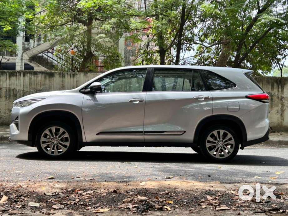 Toyota Innova Crysta [2020-ongoing] 2.7 Zx At 7 Str, 2024, Petrol