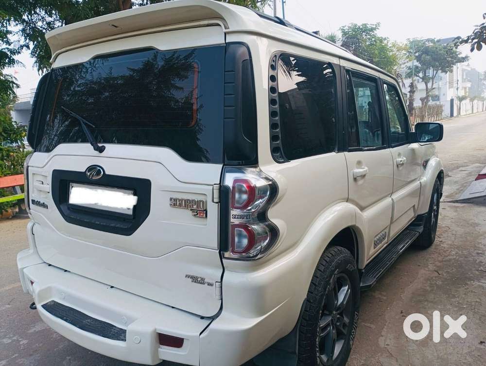 Mahindra Scorpio S10 7 Seater, 2015, Diesel