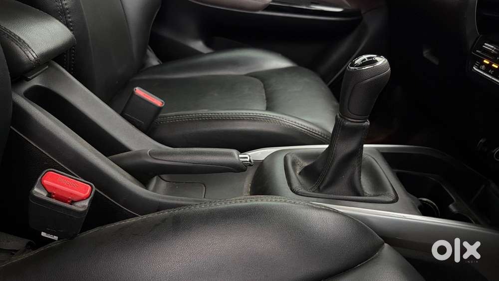 Toyota Urban Cruiser Taisor V 1.0 Petrol Mt, 2024, Petrol