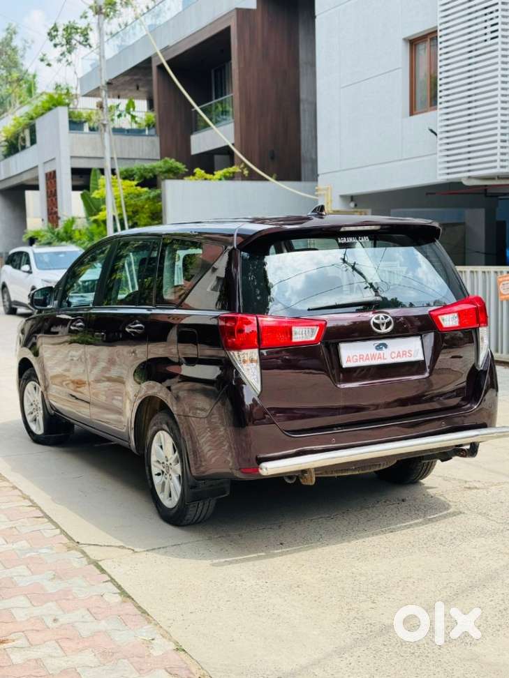 Toyota Innova Crysta 2.4 G Mt 8s, 2018, Diesel