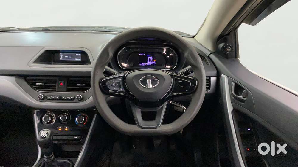 Tata Nexon 1.2 Revotron Xm (s), 2020, Petrol