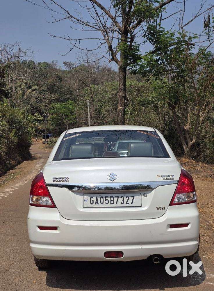 Maruti Suzuki Swift Dzire 1.2 Vxi Bsiv, 2012, Petrol