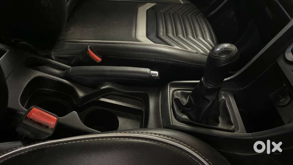 Maruti Suzuki Vitara Brezza 1.5 Lxi, 2020, Petrol