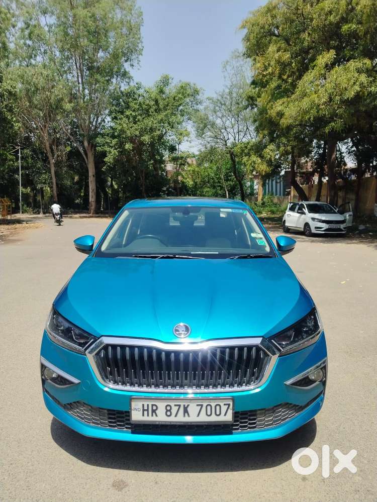 Skoda Slavia 1.0 Tsi Style At, 2022, Petrol