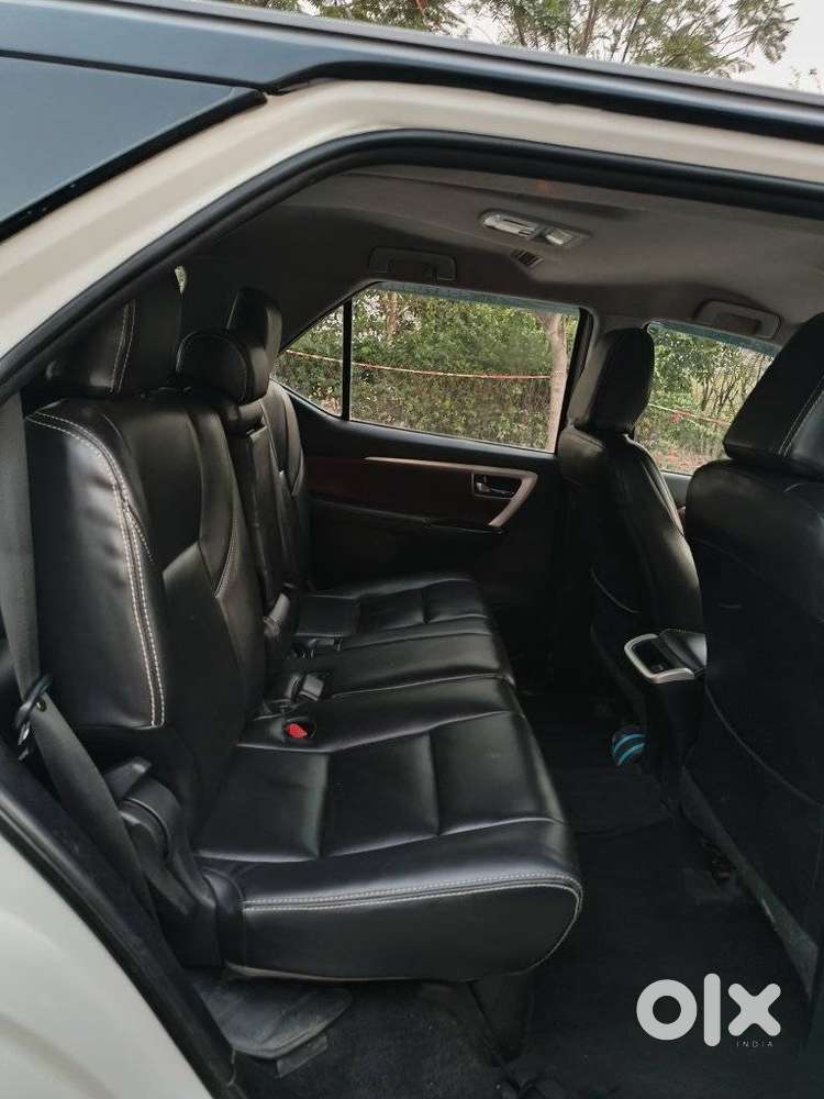 Toyota Fortuner 4x2 At 2.8 Diesel, 2019, Diesel