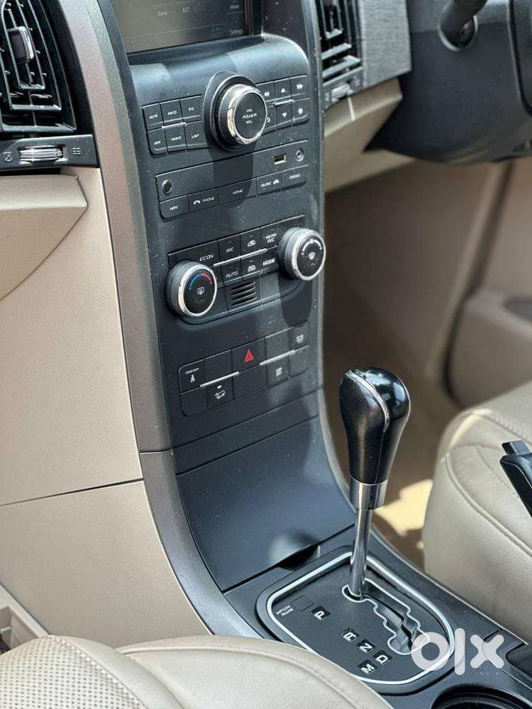 Mahindra Xuv500 2.2 W10, 2016, Diesel