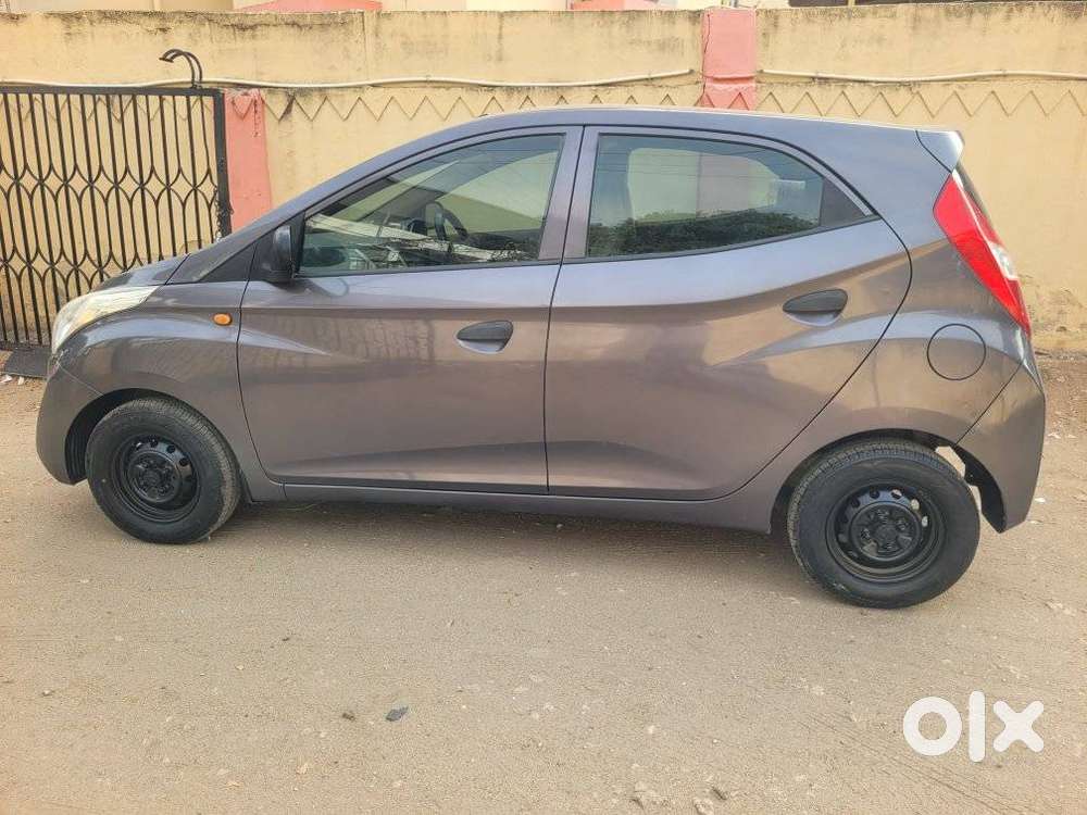 Hyundai Eon Era +, 2017, Petrol