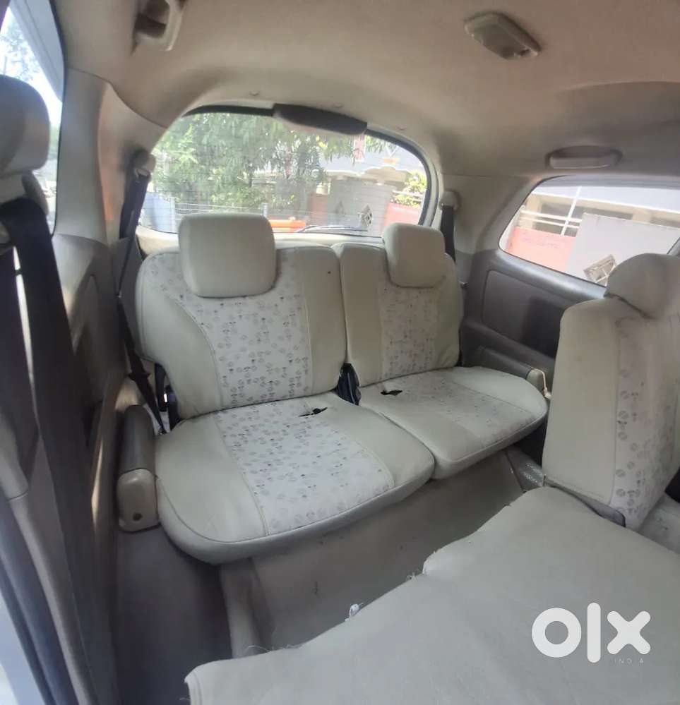 Toyota Innova 2015 Diesel Well Maintained