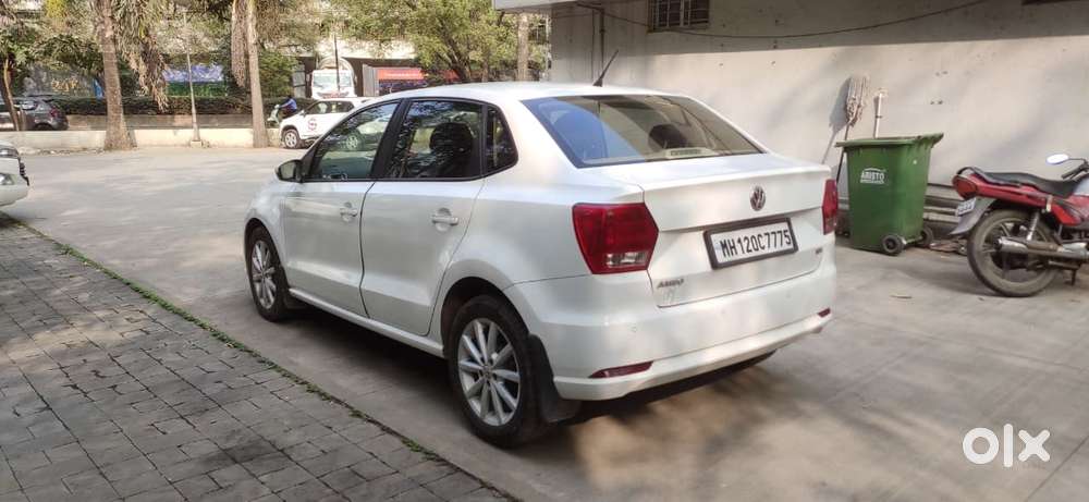 Volkswagen Ameo 1.5 Tdi Highline At 16 Alloy, 2018, Diesel
