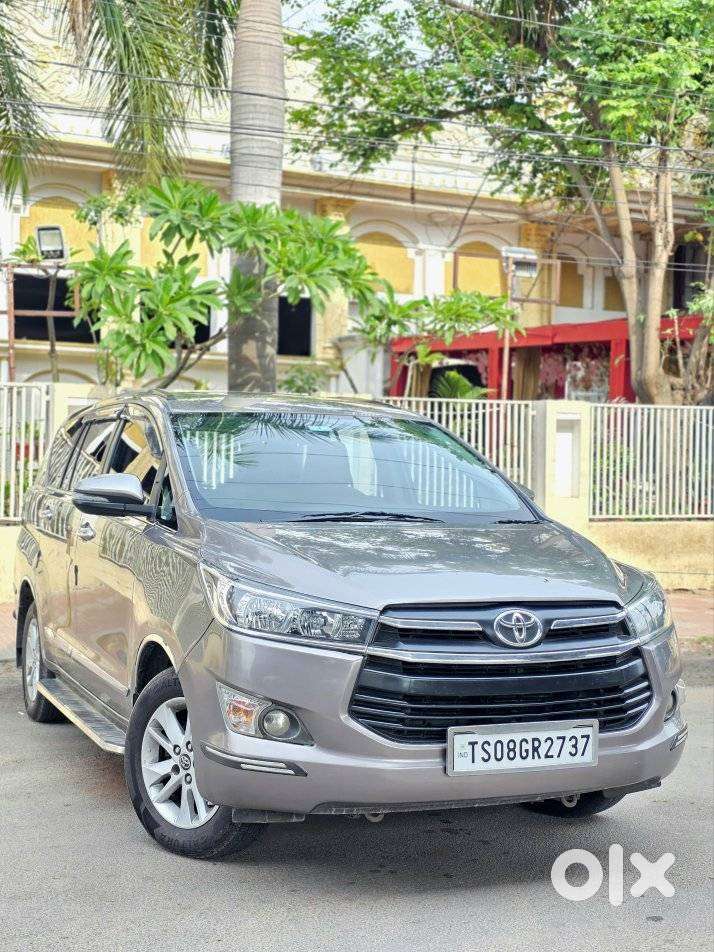 Toyota Innova Crysta 2.8 Gx At, 2018, Diesel