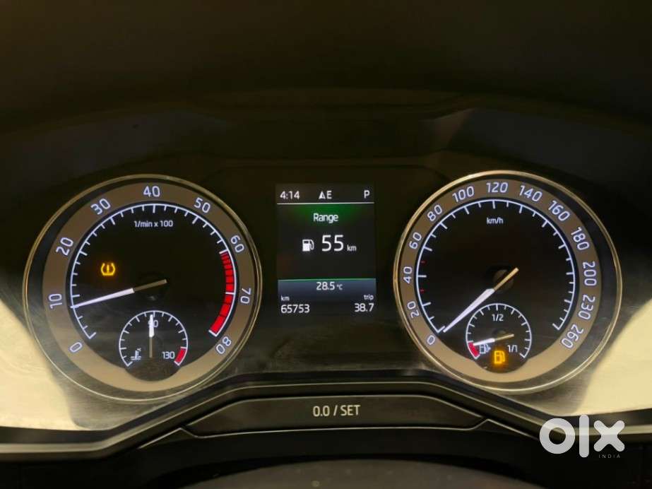 Skoda Superb 2.0 L&k Tsi At, 2019, Petrol