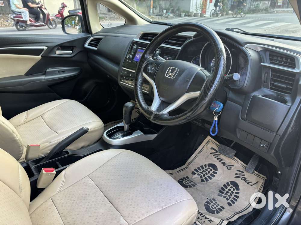 Honda Jazz 1.2 Vx  I-vtec At, 2016, Petrol