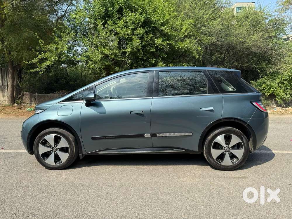 Mg Windsor Ev Essence, 2024, Electric