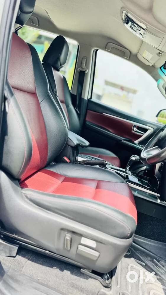 Toyota Fortuner Legender, 2023, Diesel