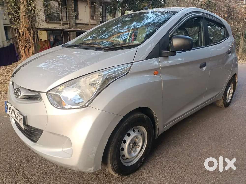 Power Steering, Front 2 Power Window, A/c, Leather Seats, Center Lock