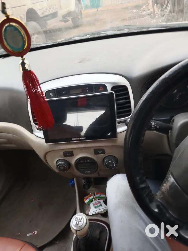 Hyundai Verna Crdi 2009