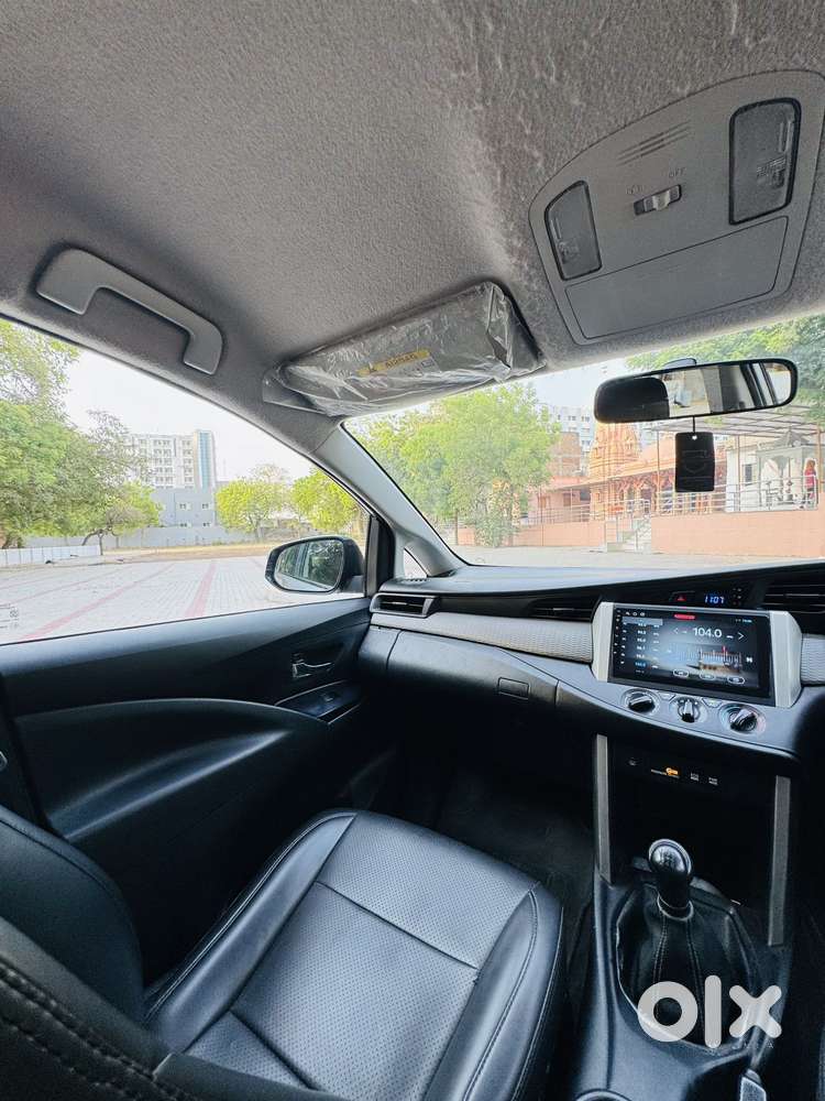 Toyota Innova Crysta 2.4 G Mt 7 Str, 2018, Diesel