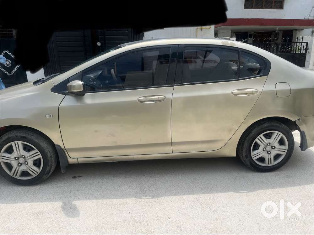 Honda City Zx 2010 Petrol Well Maintained