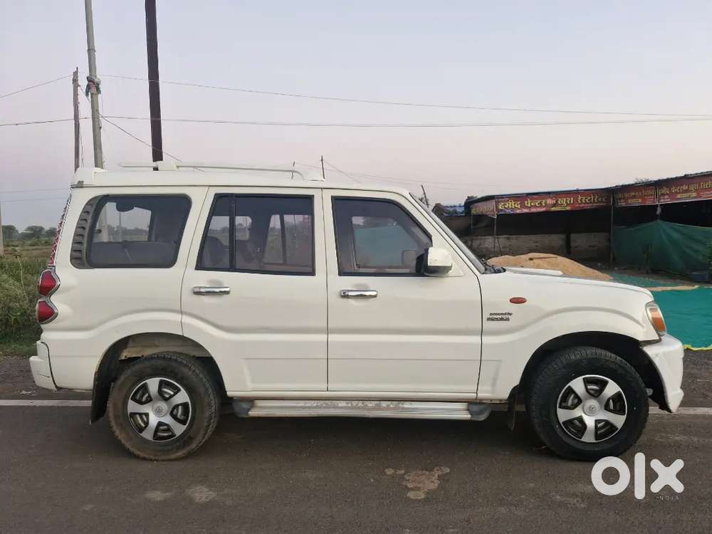 Mahindra Scorpio 2013 Diesel Manual